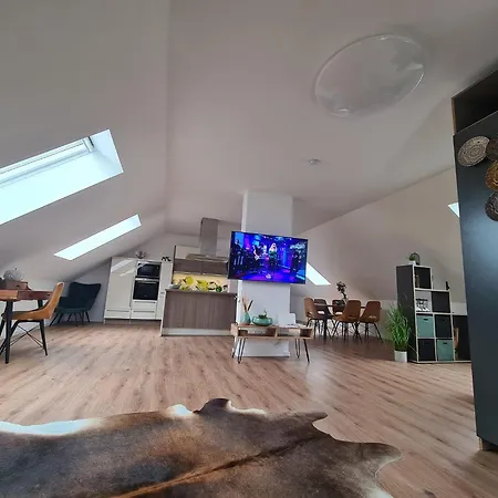 Studiowohnung Fuer 2 Dg Apartament